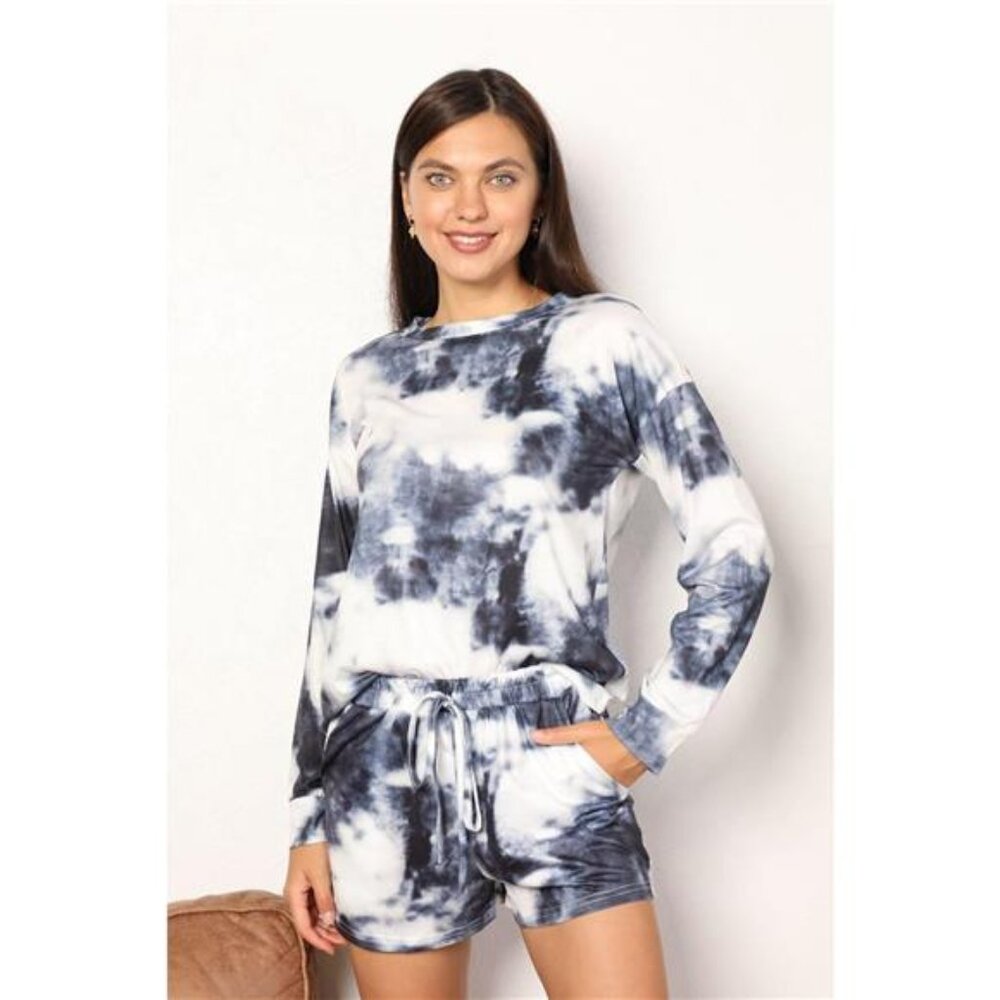 Shiny Tie-Dye Round Neck Top and Shorts Lounge‎ Set